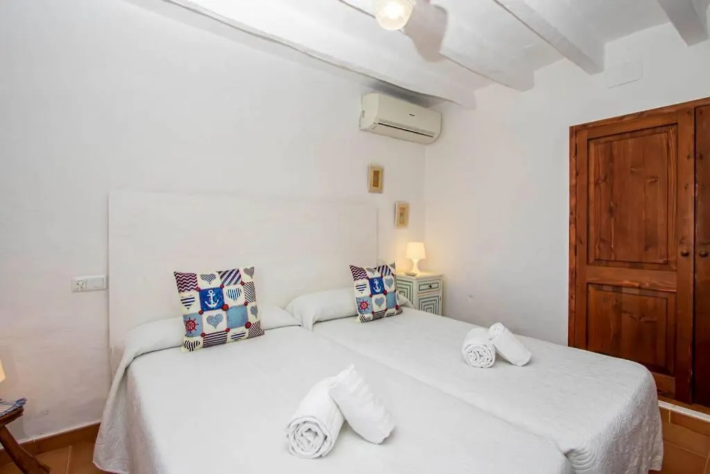 Villa Between Pollensa Old Town And Port Pollensa By Renthousing Holiday home Pollenca